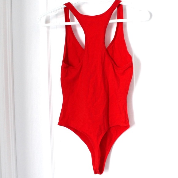 TNA v neck body suit red - Picture 3 of 3